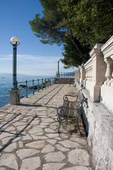 Obraz premium Excursion path lungomare along the Adriatic coast