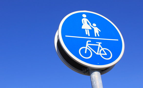 Fototapeta Füssgänger-Radfahrer
