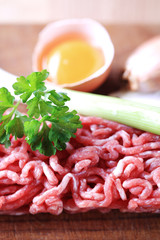 Raw minced meat