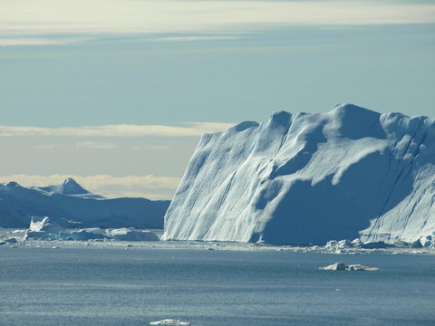  Eisberge in der Diskobucht, Ilulissat, Grönland 