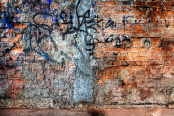 old wall with grafitti
