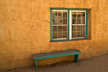 Fototapeta na wymiar Wall, Bench and Window