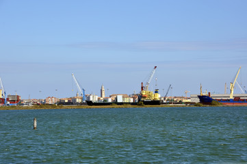 Fototapeta na wymiar Chioggia - Włochy - portu przemysłowego