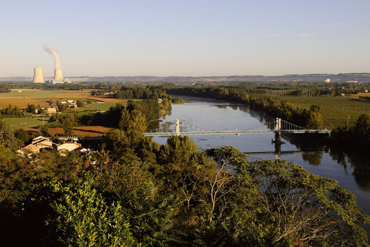 centrale nucl&eacute;aire de golfech