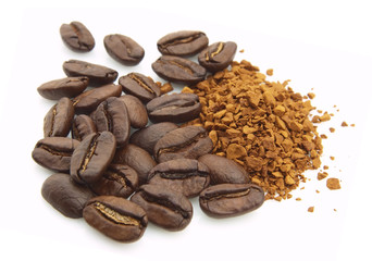 Coffee grain and soluble - obrazy, fototapety, plakaty