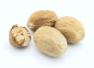 Dried nutmeg