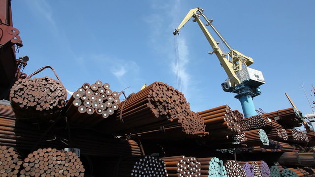 Iron armature and loading cranes