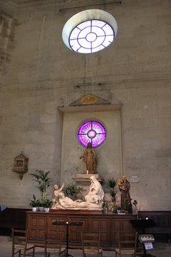 Autel de la chapelle Saint Louis de la Salpêtrière à Paris	