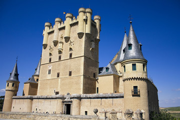 Fototapeta na wymiar Alcazar de Segovia
