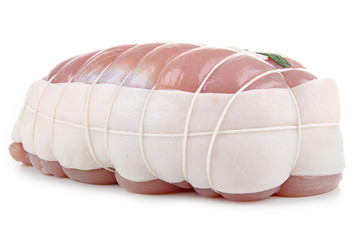 rôti de veau sur fond blanc © M.studio