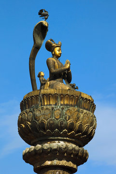 Bronze pillar