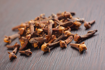 Cloves