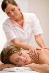 Obraz na płótnie Canvas Body care - woman back massage
