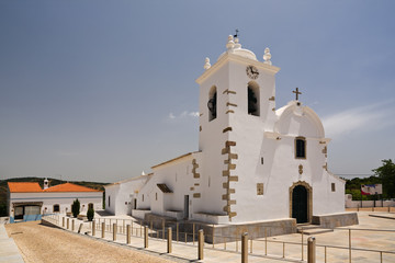 Iglesia en Querença. Portugal