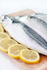 mackerel with lemon