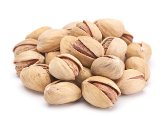 Dry salted pistachio