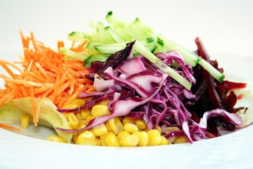Bunt gemischter Salat