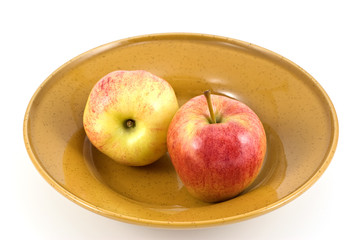 Apples in dish