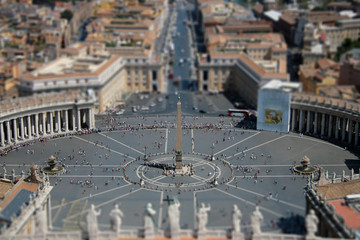 Obraz premium Saint Peter's Square in Rome, Italy (tilt-shift effect)