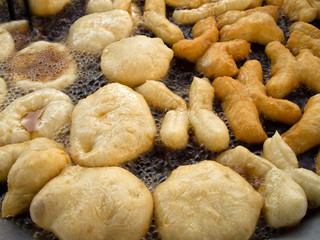 Deep-fried dough stick