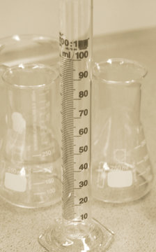 100 mL Messzylinder | Forschung