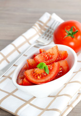 Tomatensalat mit frischem Pfeffer