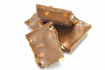 Quadretti di cioccolato alle nocciole