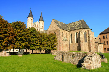 Magdeburg Kloster - Magdeburg abbey 01 - obrazy, fototapety, plakaty