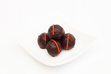 Praline mit Chilistreifen