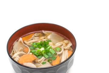 3種類のきのこを使ったきのこ汁・どんぶり盛り