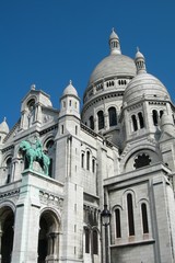 Fototapeta na wymiar Sacre Coeur na Montmartre