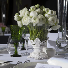 decoration of wedding table