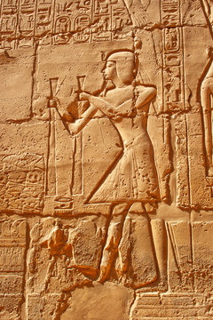 egyptian hieroglyphics