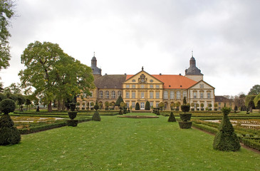 Fototapeta na wymiar Hundisburg Castle Park side (Saksonia-Anhalt)