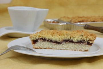 Kirschstreuselkuchen