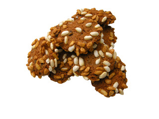 Kekse vor weißem Hintergrund