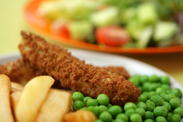 Fish Fingers Chips and Peas