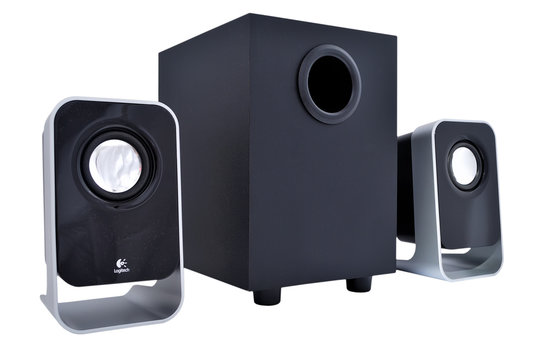 2.1 computer speakers