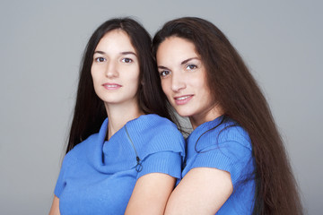 portrait of two sisters - 26941533