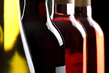 Crédence de cuisine en verre imprimé Vin Bottles of wine