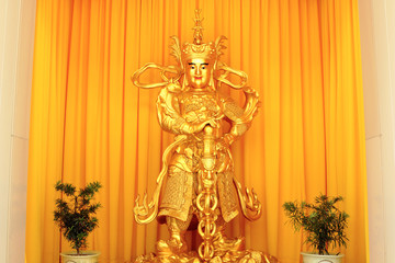 golden buddha