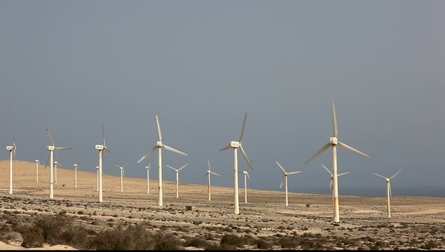 &eacute;oliennes dans le d&eacute;sert de jandia des &icirc;les canaries