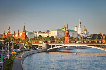 Abwaschbare Fototapete Moskau Moskauer Kreml bei Sonnenuntergang