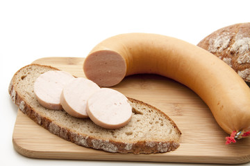 Fleischwurst mit Brot