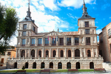 Fototapeta na wymiar Toledo to miasto w środkowej Hiszpanii