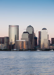 Fototapeta premium Manhattan Financial District at sunset panorama from Jersey city