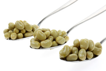 Tablespoons of Broad Beans