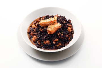 risotto nero al sugo di cernia