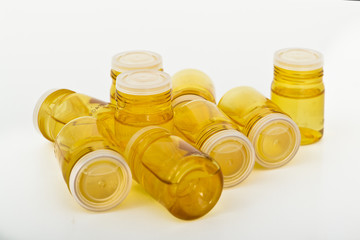 glass containers with concentrated antioxidant