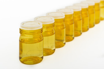 glass containers with concentrated antioxidant